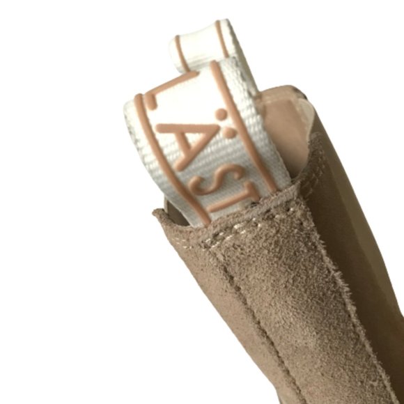 Last Daze Chelsea Boots Booties Womens 41 10 Tan Beige Elastic Side Panel Chunky - Picture 6 of 12